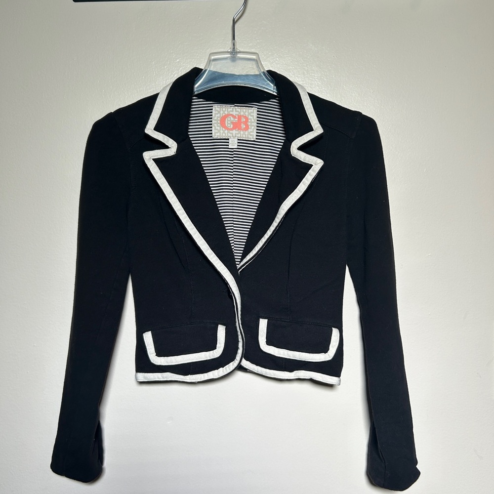 Gianni Bini Black Blazer with White Trim